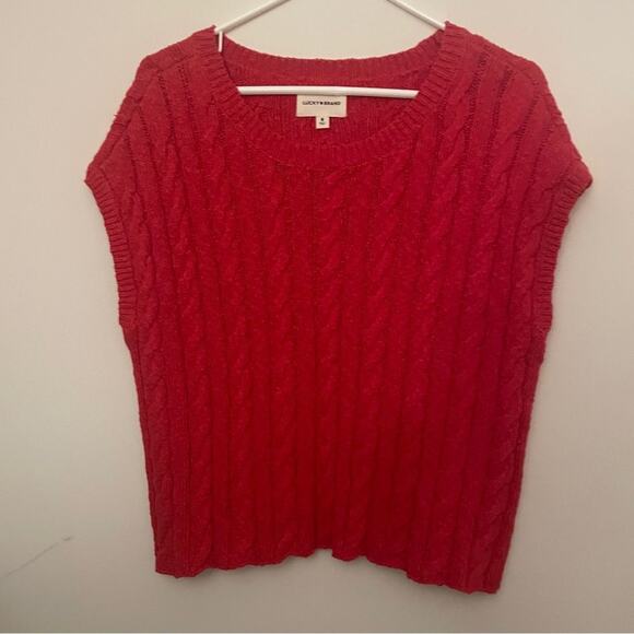Lucky Brand Red Cable Knit Sweater Vest NWT Festive Holiday Christmas Size M - Picture 1 of 8